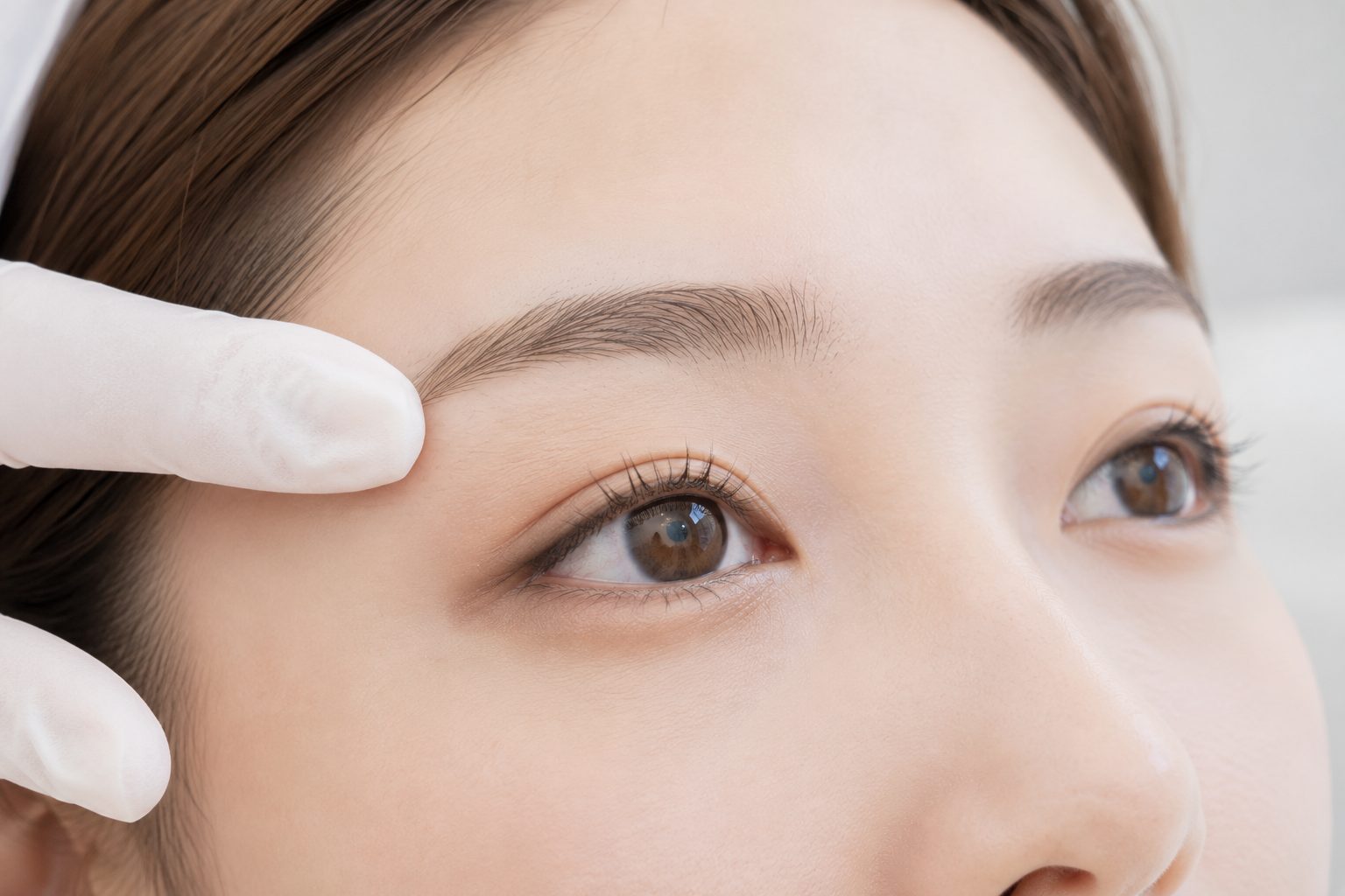ナチュラルで美しい眉アートメイクの仕上がり